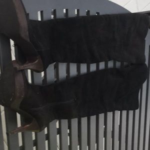 Stuart Weizmann over the Knee Boots